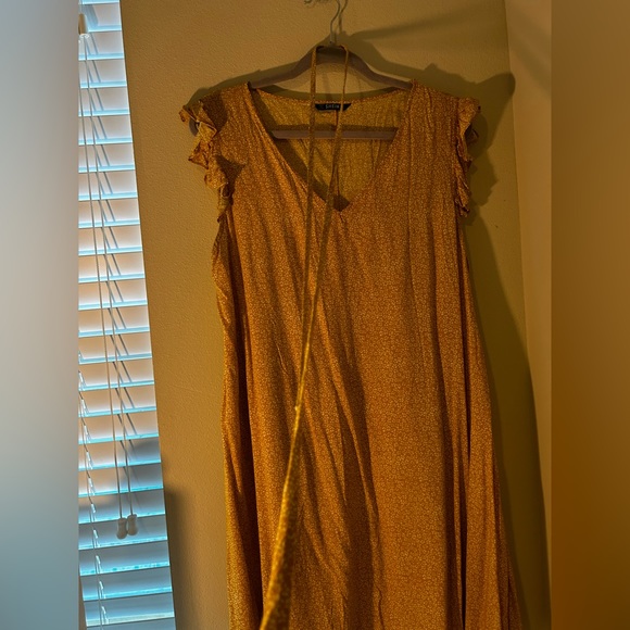 Lightweight golden yellow Flower summer dress - Picture 6 of 8